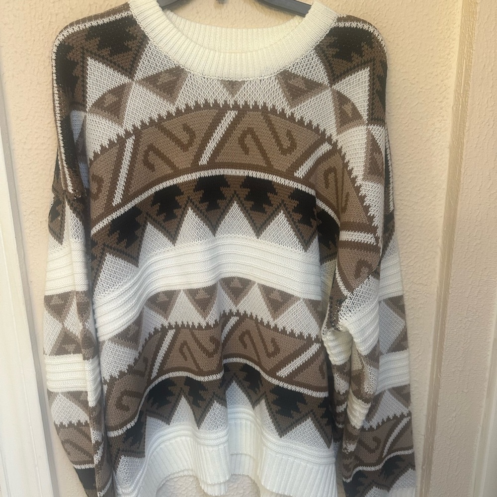 Vine & Love Brown and White Patterned Sweater